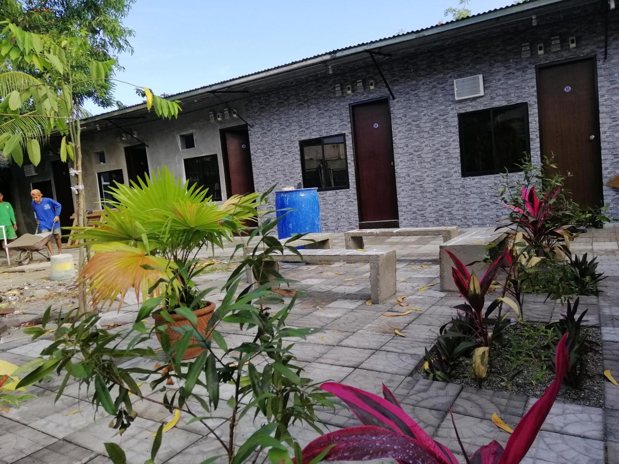 Katrina'S Dorm Hostel Tarlac City Bagian luar foto